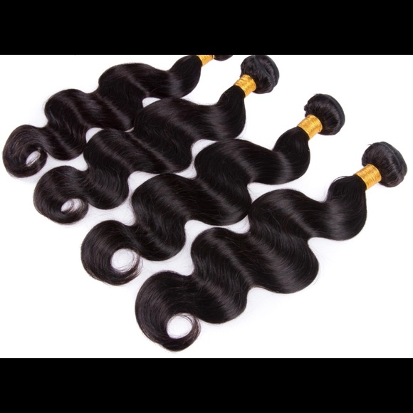 Meet Your Posher 🧜🏽‍♀️ - Picture 5 of 6